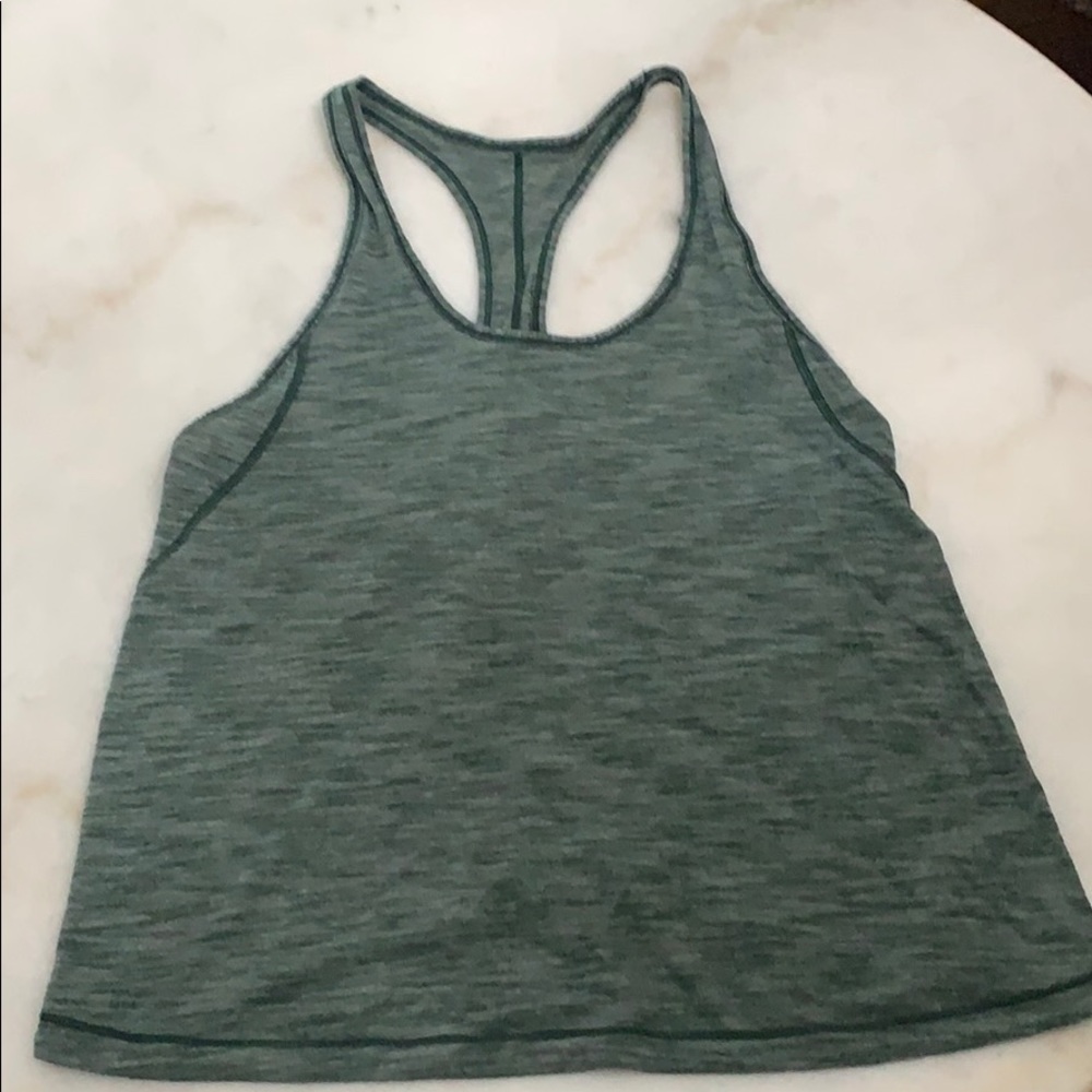 Like new! Lululemon tank green size 4
